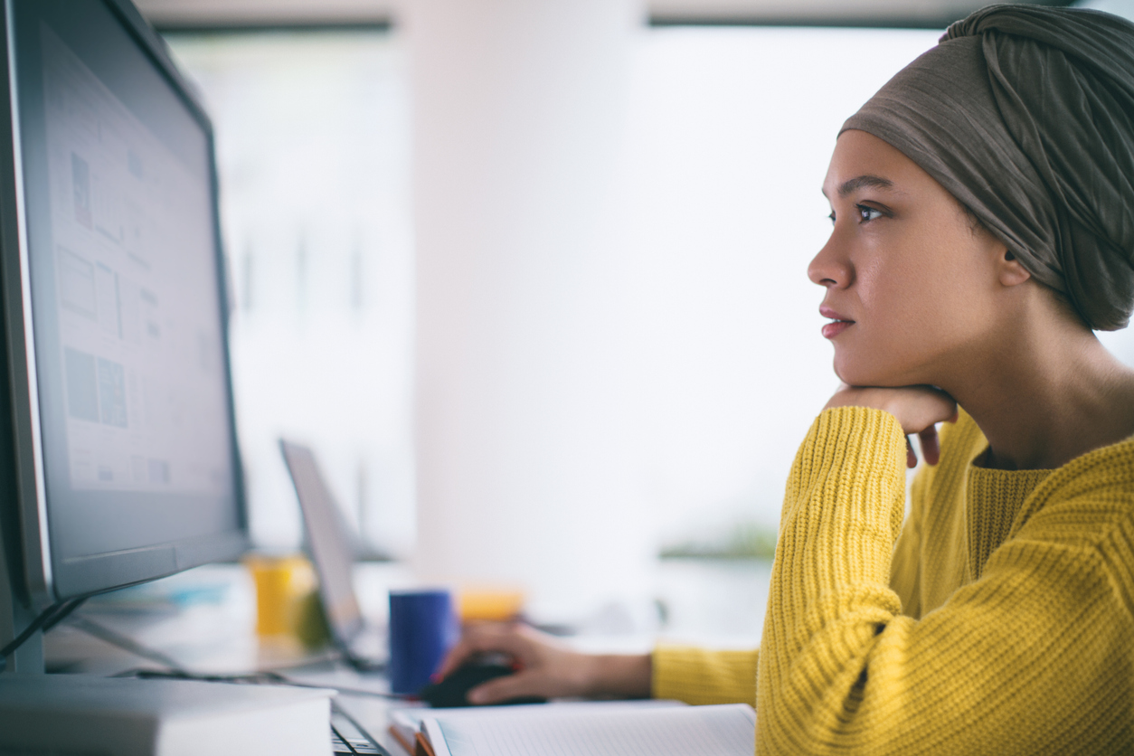 Salesforce Admin customizing her Salesforce Domain.