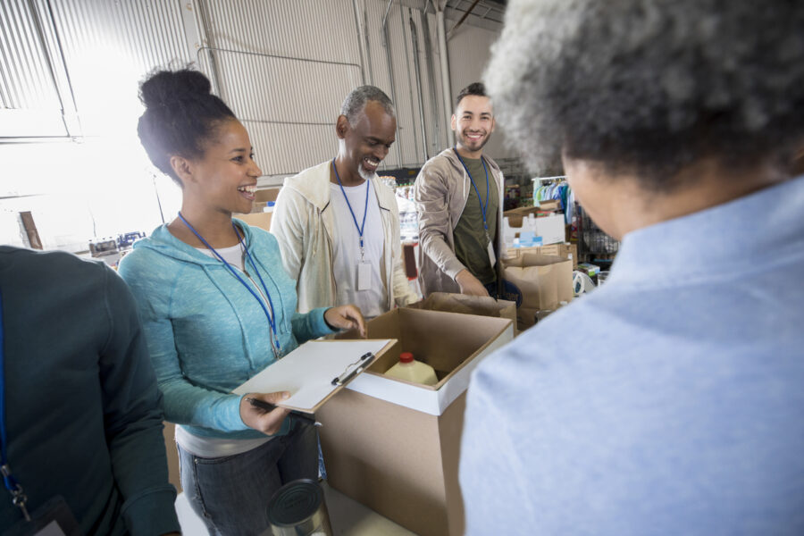 People volunteering blog image